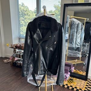 I am sad to sell this , I’ve had many great memories in this jacket. It’s worn.